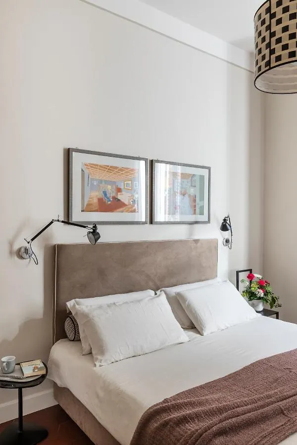 ***  Mynavona Bed & Breakfast Rome Italy